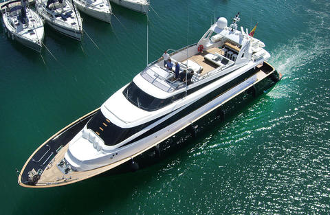 85 feet Fly luxury motoryacht BILD 1